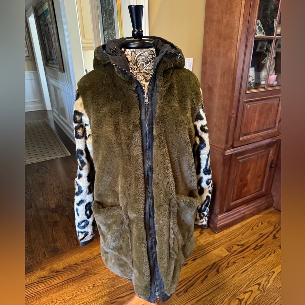 DL1961 Phoebe Camo & Faux-Fur Reversible Jacket - Size Small